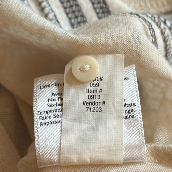 Eddie Bauer Sheer Top - Picture 5 of 10